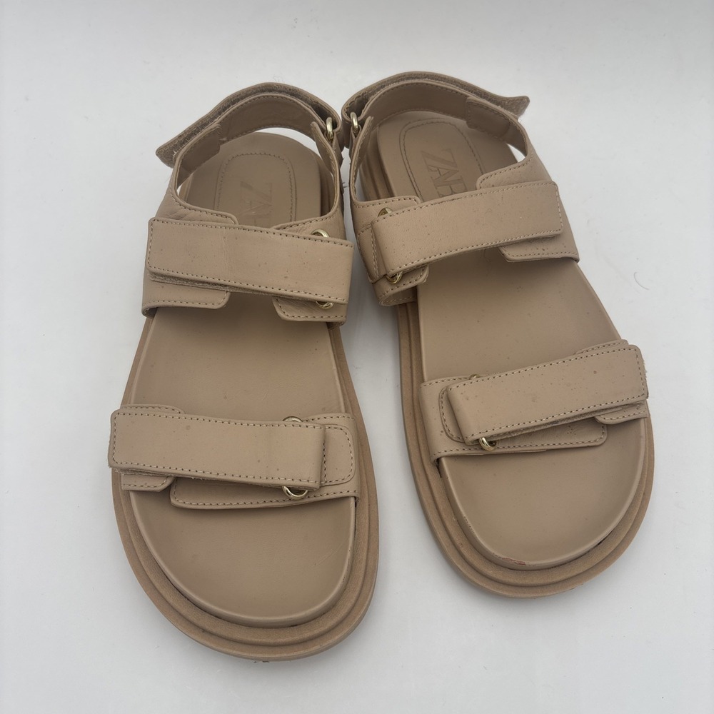 Zara Cream Beige Tan Chunky Sandals Size  7.5‎ (38)